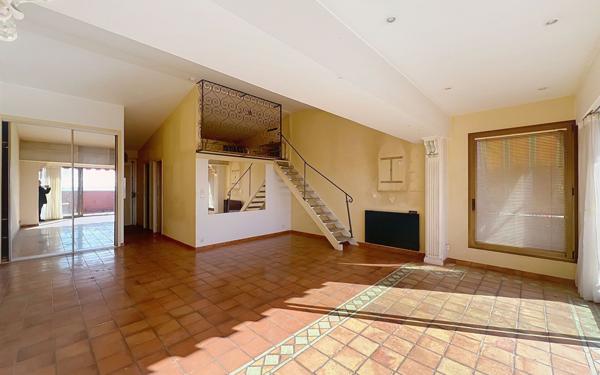 Appartement à vendre    2 pièces • 41,79 m2 Cagnes-sur-Mer