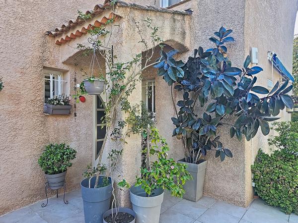 Maison Sanary Sur Mer 5 pièces - Beaucours