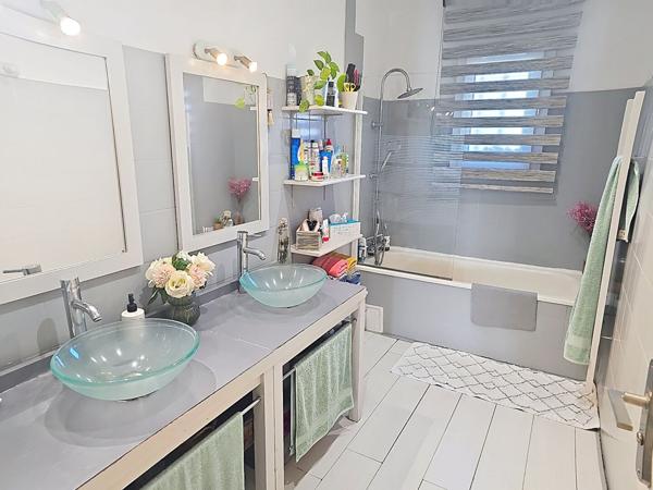 Maison Sanary Sur Mer 5 pièces - Beaucours