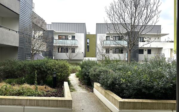 Appartement à vendre    3 pièces • 58,80 m2 Saint-Jean-de-Védas