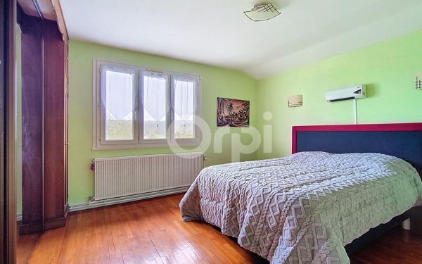 Maison à vendre    8 pièces •  Arsonval