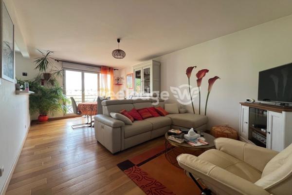Appartement à vendre 4 pièces de 65,32 m² à Mantes-la-Jolie