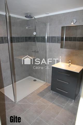 Maison avec gîte et appartement – piscine – proche Josselin