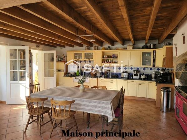 Maison avec gîte et appartement – piscine – proche Josselin