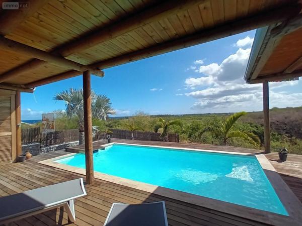 Villa à vendre à La-Saline-Les-Bains à la Réunion (97434), ref : 228353   
La Saline les Bains