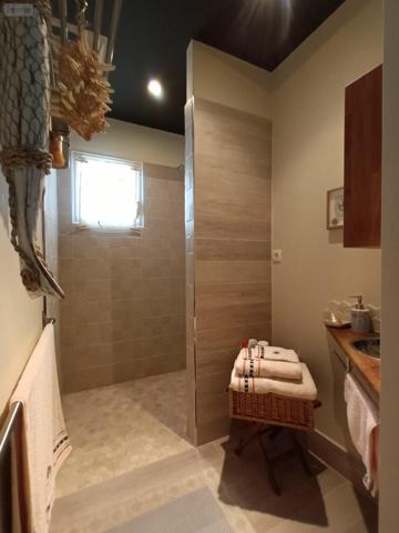 Villa à vendre à La-Saline-Les-Bains à la Réunion (97434), ref : 228353   
La Saline les Bains