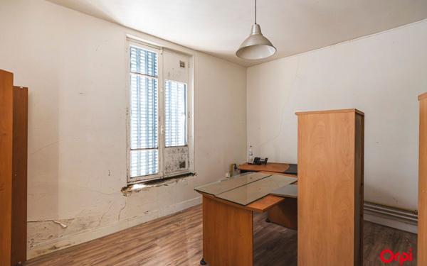 Maison à vendre    2 pièces •  Reims