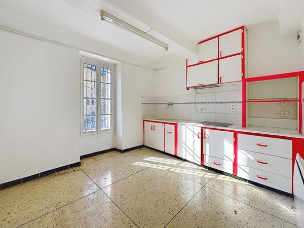 A VENDRE EXCLUSIVITE TARADEAU Appartement 3 pièces 71m² centre village