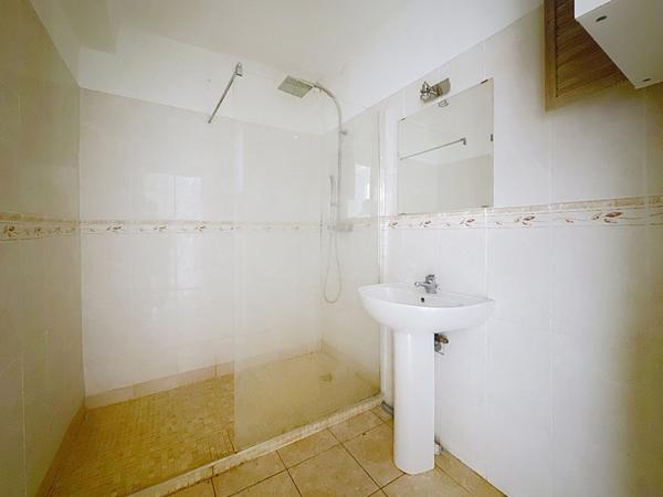 A VENDRE EXCLUSIVITE TARADEAU Appartement 3 pièces 71m² centre village