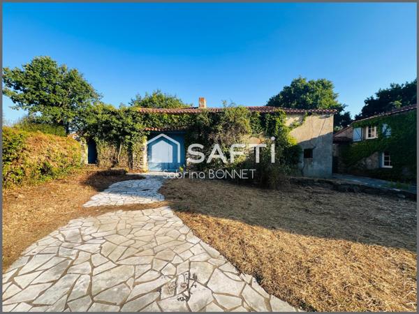 Maison en pierre à rénover, une dépendance de 200 m², un pigeonnier.