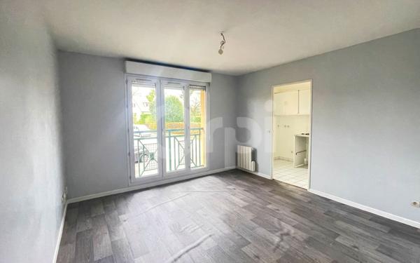 Appartement à vendre    1 pièce •  Verneuil-sur-Seine