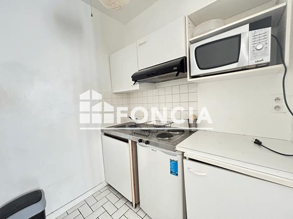 Location Appartement meublé 2 pièces 36.87 m² - 5 RUE DE LA PIE Rouen 76000
