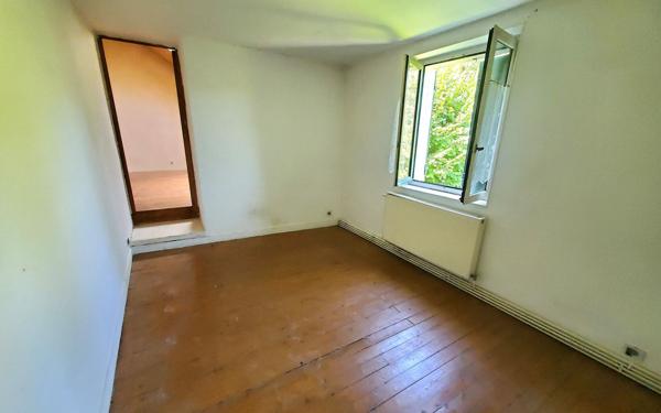 Maison à vendre    5 pièces •  Crécy-la-Chapelle