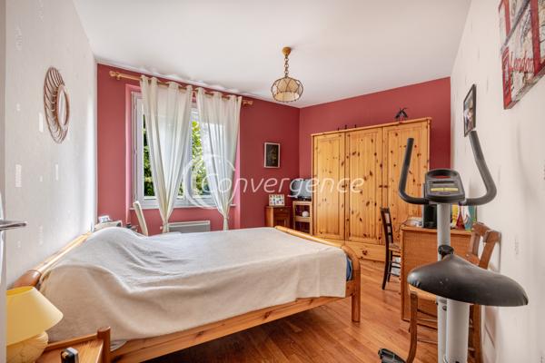 Immeuble
                                                                                                                                                
                                                                                                                                                
                                                                                                                                                
                                                    
                                                                                                                                                                                                                                                                                                                        144  m²                                                                                                                                                                                                         1 etage(s)