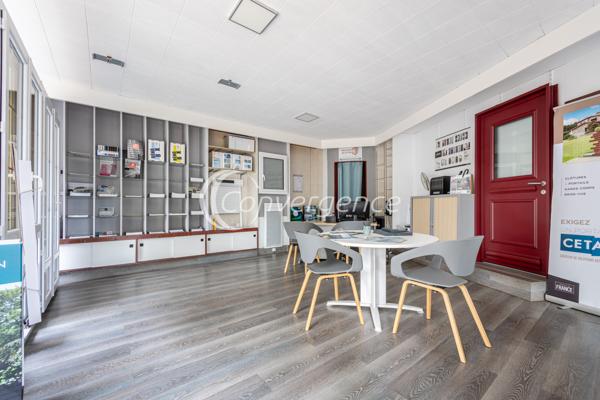 Immeuble
                                                                                                                                                
                                                                                                                                                
                                                                                                                                                
                                                    
                                                                                                                                                                                                                                                                                                                        144  m²                                                                                                                                                                                                         1 etage(s)