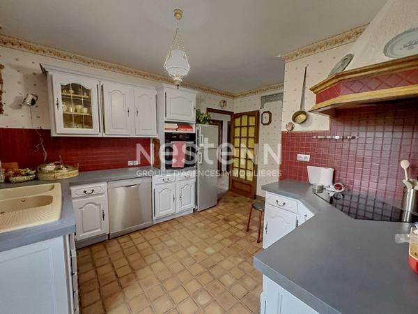 MAISON A VENDRE A CHARMES (02800) - IDEALE POUR VOTRE FAMILLE ! - 150 M² - TERRAIN ARBORE DE 2760 M²