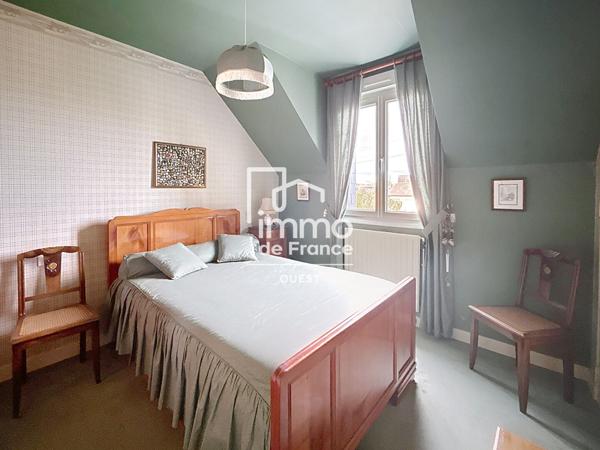 Maison Laval 6 pièce(s) 136m2