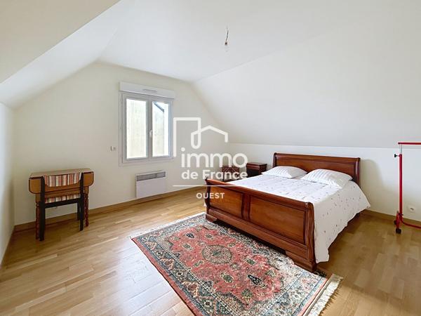 Maison Laval 6 pièce(s) 136m2