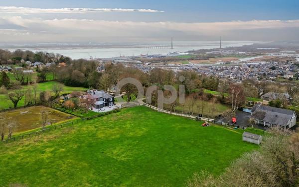 Maison à vendre    5 pièces •  Honfleur