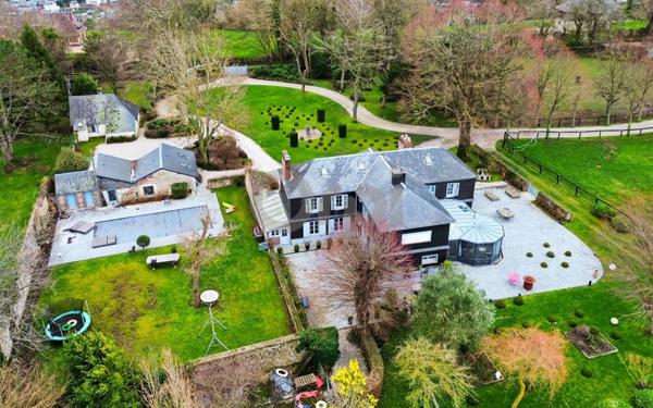 Maison à vendre    5 pièces •  Honfleur