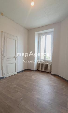 Maison à ROMILLY-SUR-SEINE, 10100 - 5 pièces 90m²