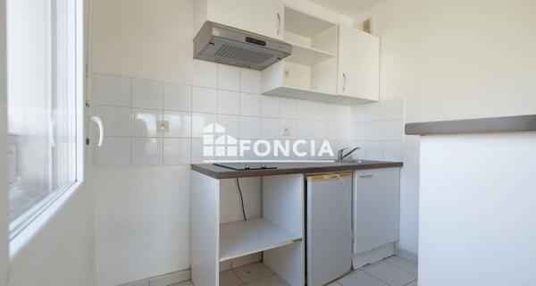 À vendre Appartement 2 pièces 41 m² - Savigny-le-temple 77176