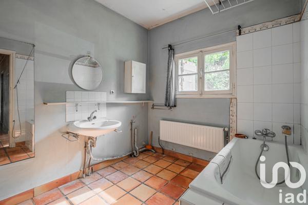 Maison à vendre 7 pièces 147 m² Saint-Martin-d'Uriage