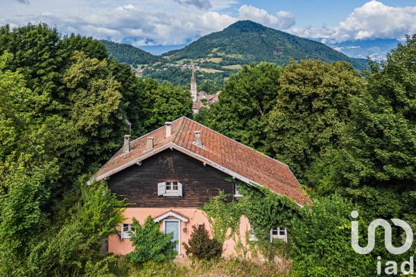 Maison à vendre 7 pièces 147 m² Saint-Martin-d'Uriage