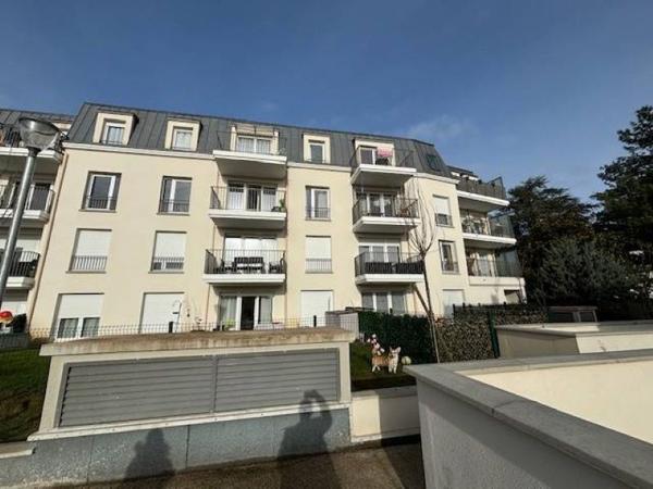 GRETZ ARMAINVILLIERS. TRANSPORTS, ÉCOLES ET COMMERCES.