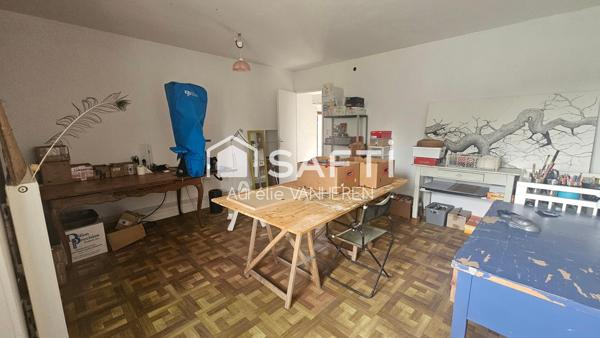 maison de village avec rez-de-chaussée autonome