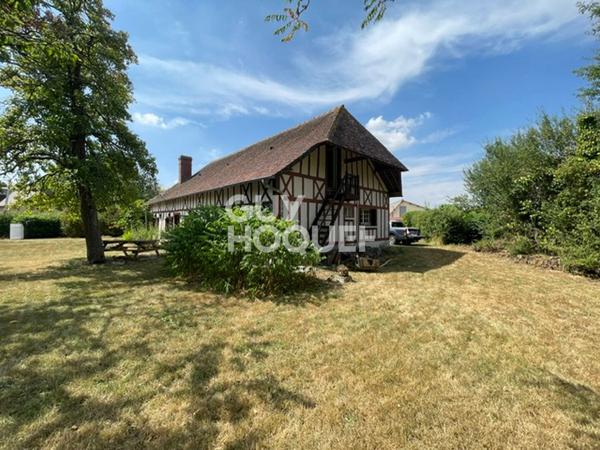 10 Km de Bernay, Mesnil en Ouche, dans un petit hameau.
