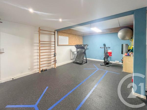 Appartement Local à vendre  1 pièce - 131,23 m2 LES SABLES D OLONNE - 85