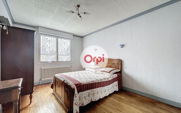 Maison à vendre    3 pièces •  Elven