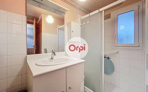 Maison à vendre    3 pièces •  Elven