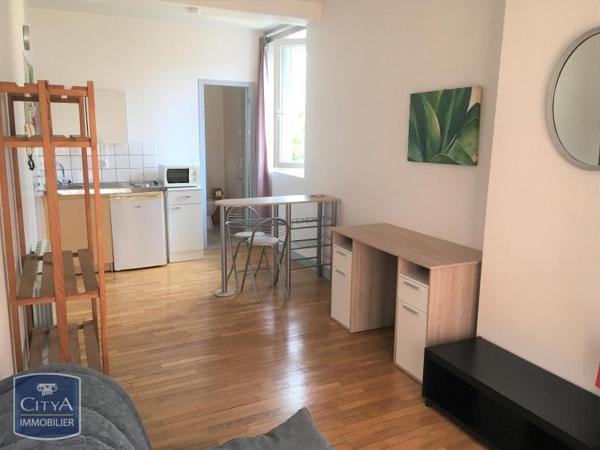 Appartement à louer 1 pièce 19.1m²