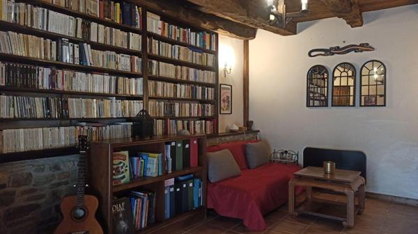 Maison à vendre à Combourg en Ille-et-Vilaine (35270), ref : 091-800