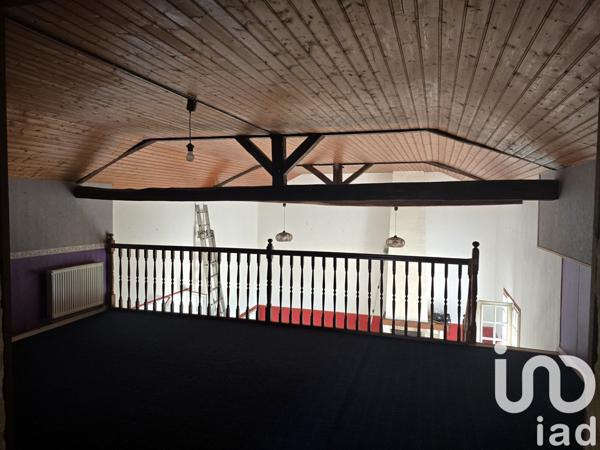 Maison à vendre 9 pièces 210 m² Lhommaizé