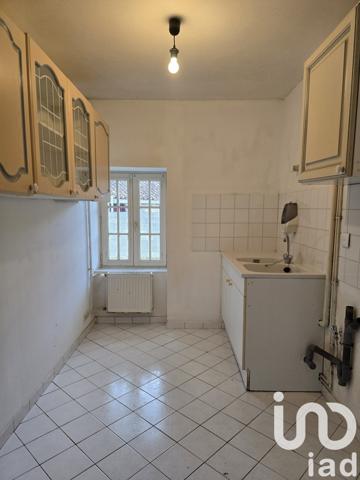 Maison à vendre 9 pièces 210 m² Lhommaizé