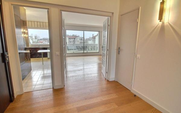 Appartement à louer    4 pièces • 109,67 m2 Vincennes