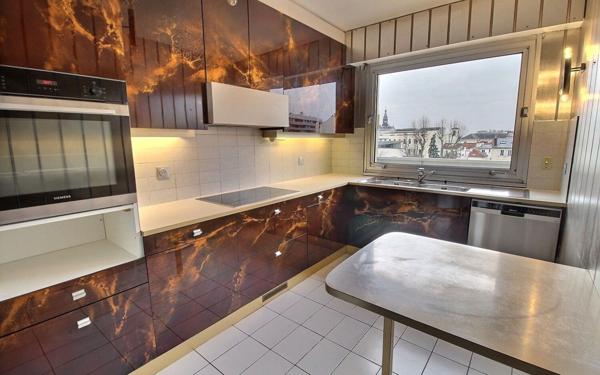 Appartement à louer    4 pièces • 109,67 m2 Vincennes