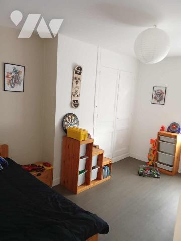 LISIEUX CENTRE VILLE APPARTEMENT T4 87M² AVEC TERRASSE 30M² 2EME ETAGE