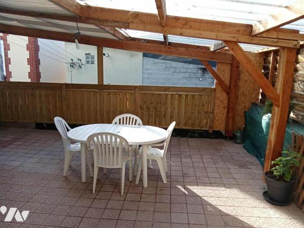LISIEUX CENTRE VILLE APPARTEMENT T4 87M² AVEC TERRASSE 30M² 2EME ETAGE