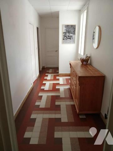 LISIEUX CENTRE VILLE APPARTEMENT T4 87M² AVEC TERRASSE 30M² 2EME ETAGE