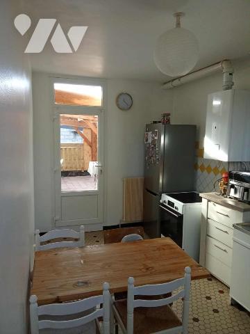LISIEUX CENTRE VILLE APPARTEMENT T4 87M² AVEC TERRASSE 30M² 2EME ETAGE