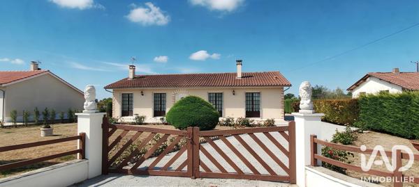 Maison à vendre 4 pièces 85 m² Terres-de-Haute-Charente