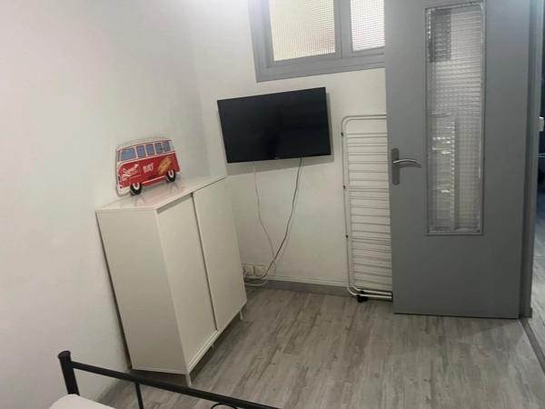 Location                                                      Appartement
                        
                     2 pièces                      30 m2                     à Perpignan