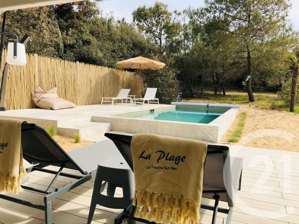 Maison à vendre  6 pièces - 102 m 2   LA TRANCHE SUR MER  - 85