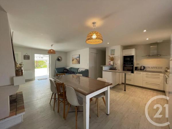 Maison à vendre  6 pièces - 102 m 2   LA TRANCHE SUR MER  - 85