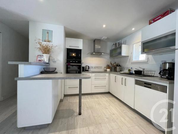 Maison à vendre  6 pièces - 102 m 2   LA TRANCHE SUR MER  - 85