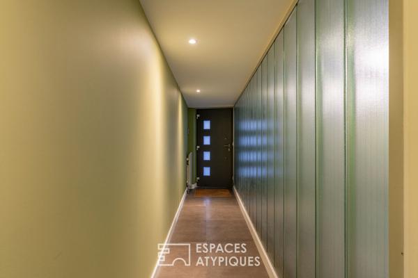 LOFT D’ARCHITECTE HÉRITAGE INDUSTRIEL AU COEUR DE MARSEILLE